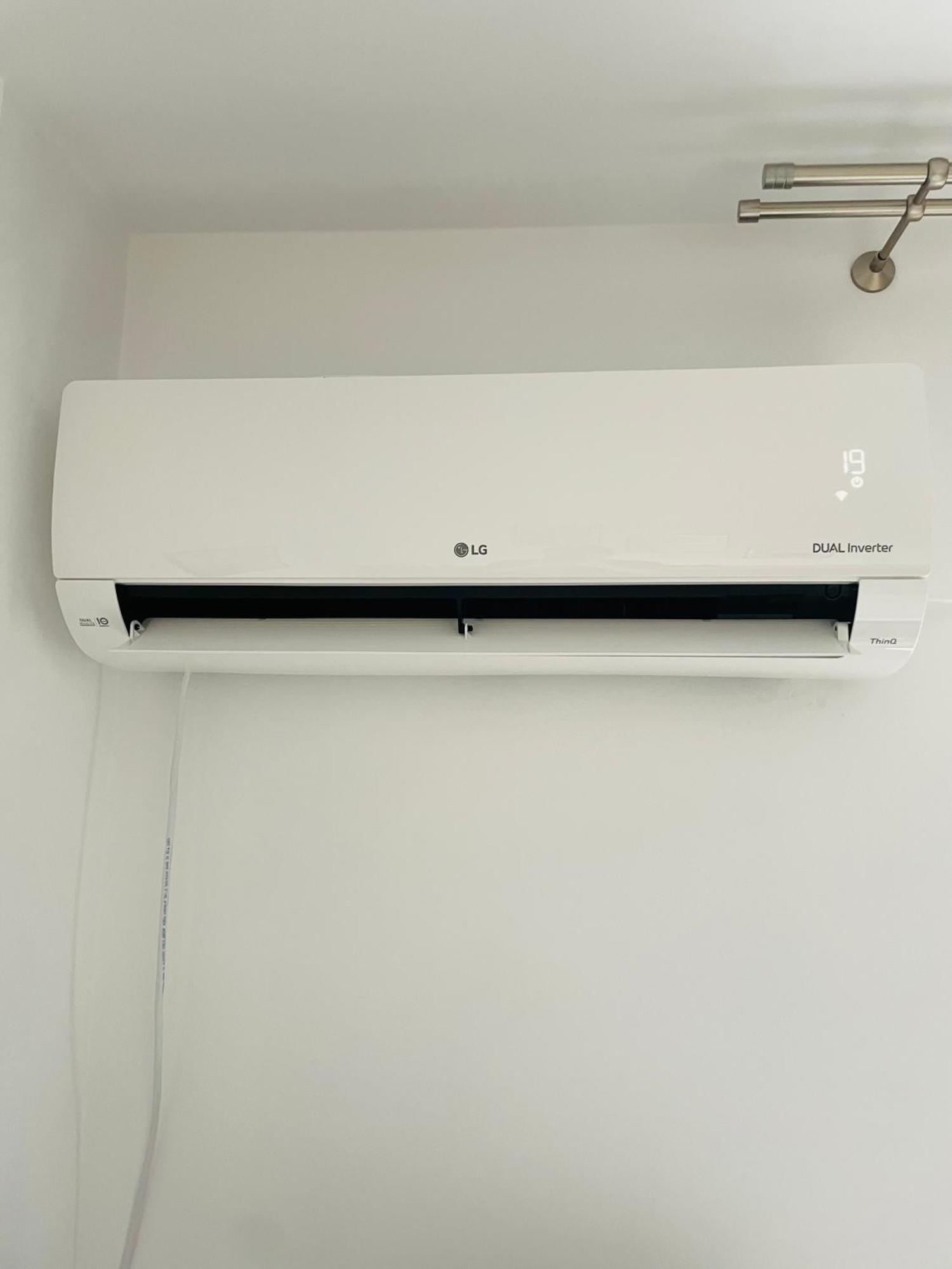 Cozy Apartment - Near Airport And Palas Mall Iasi Eksteriør billede